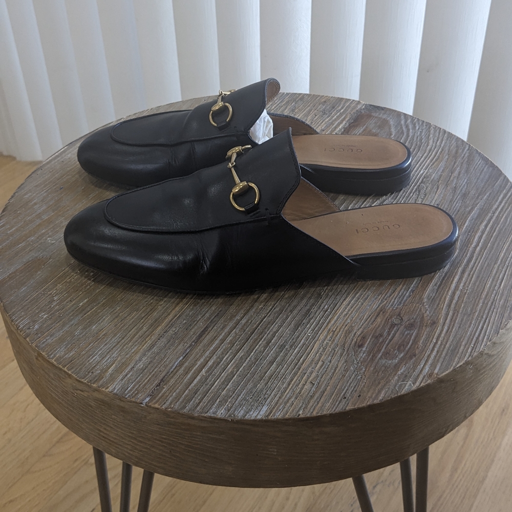 Gucci Women's Black Leather Loafers - Picture 7 of 8
